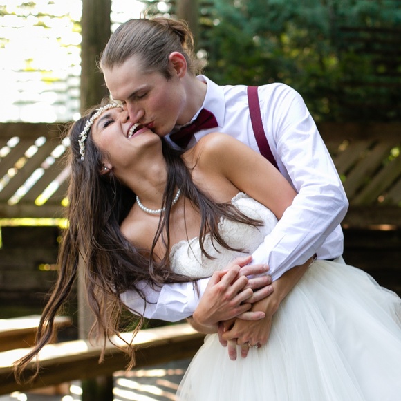 Meet your Posher, Jenna - Picture 2 of 8